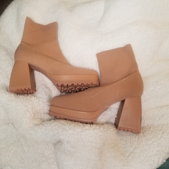 Platform Sole Sock Booties - Picture 2 of 9